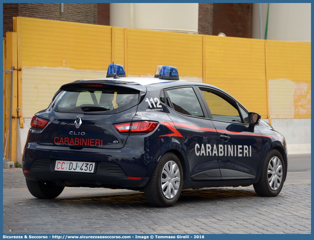 CC DJ430
Arma dei Carabinieri
Renault Clio VI serie
Allestitore Focaccia Group S.r.l.
Parole chiave: CC;C.C.;Arma;dei;Carabinieri;Nucleo;Radiomobile;Radio;Mobile;Pattuglia;Pattuglie;Mobile;Mobili;di;Zona;Focaccia;Renault;Clio