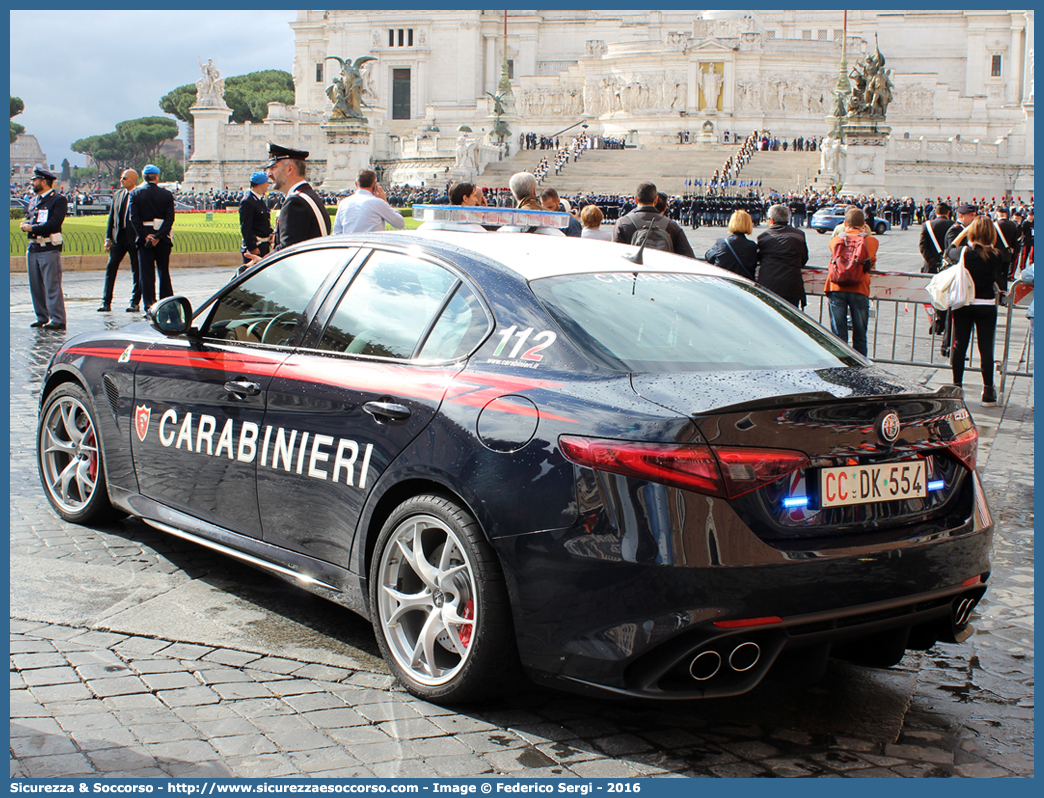 CC DK554
Arma dei Carabinieri
Alfa Romeo Nuova Giulia Quadrifoglio
Parole chiave: CC;C.C.;Arma;dei;Carabinieri;Alfa;Romeo;Nuova;Giulia;Quadrifoglio