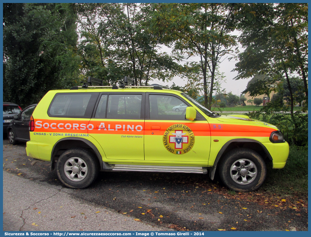 5.5
Corpo Nazionale
Soccorso Alpino e Speleologico
Delegazione Alpina V Bresciana
Mitsubishi Pajero Sport
Parole chiave: CNSAS;C.N.S.A.S.;Corpo;Nazionale;Soccorso;Alpino;Speleologico;Lombardia;SASL;S.A.S.L.;Mitsubishi;Pajero;Sport