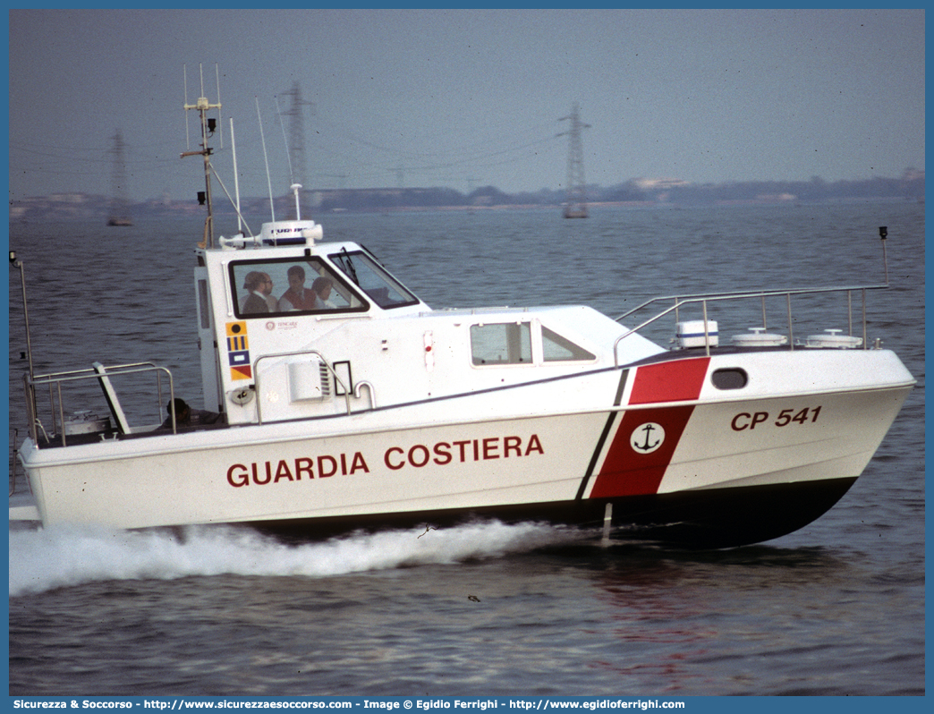 CP 541
Corpo delle Capitanerie di Porto
Guardia Costiera
Vedetta Costiera Classe 512
Parole chiave: Guardia;Costiera;Capitaneria;Capitanerie;Porto;Vedetta;Vedette;Costiera;Costiere;Classe;512;CP;C.P.;G.C.;GC;CP541;CP 541