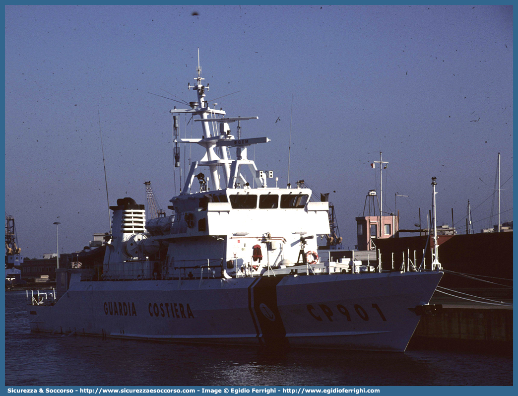 CP 901 "Saettia"
Corpo delle Capitanerie di Porto
Guardia Costiera
Pattugliatore d'Altura Classe "Saettia"
Parole chiave: Guardia;Costiera;Capitaneria;Capitanerie;Porto;Pattugliatore;Pattugliatori;Altura;Classe;Saettia;CP;C.P.;G.C.;GC;901;CP901;CP 901;Ubaldo Diciotti