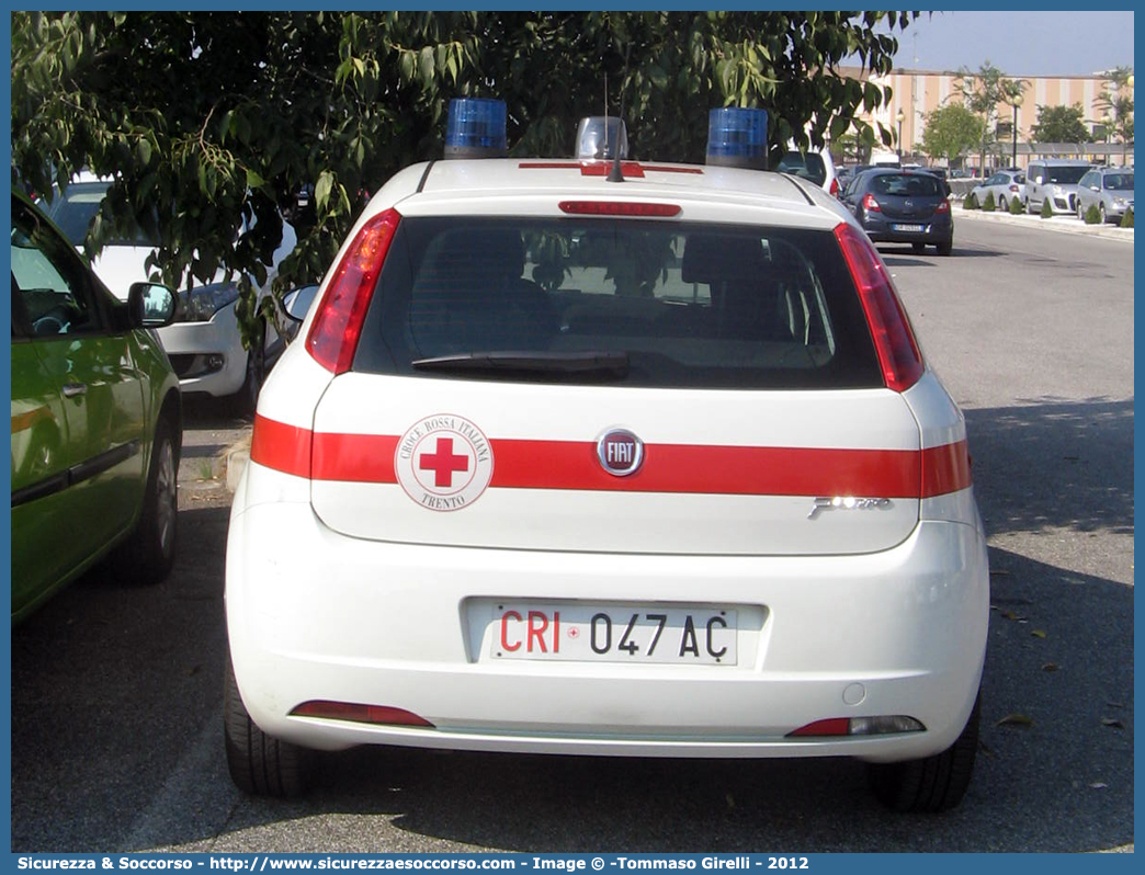 CRI 047AC
Croce Rossa Italiana
Trento
Fiat Grande Punto
Parole chiave: CRI;C.R.I.;Croce;Rossa;Italiana;Fiat;Grande;Punto;Trento;047AC