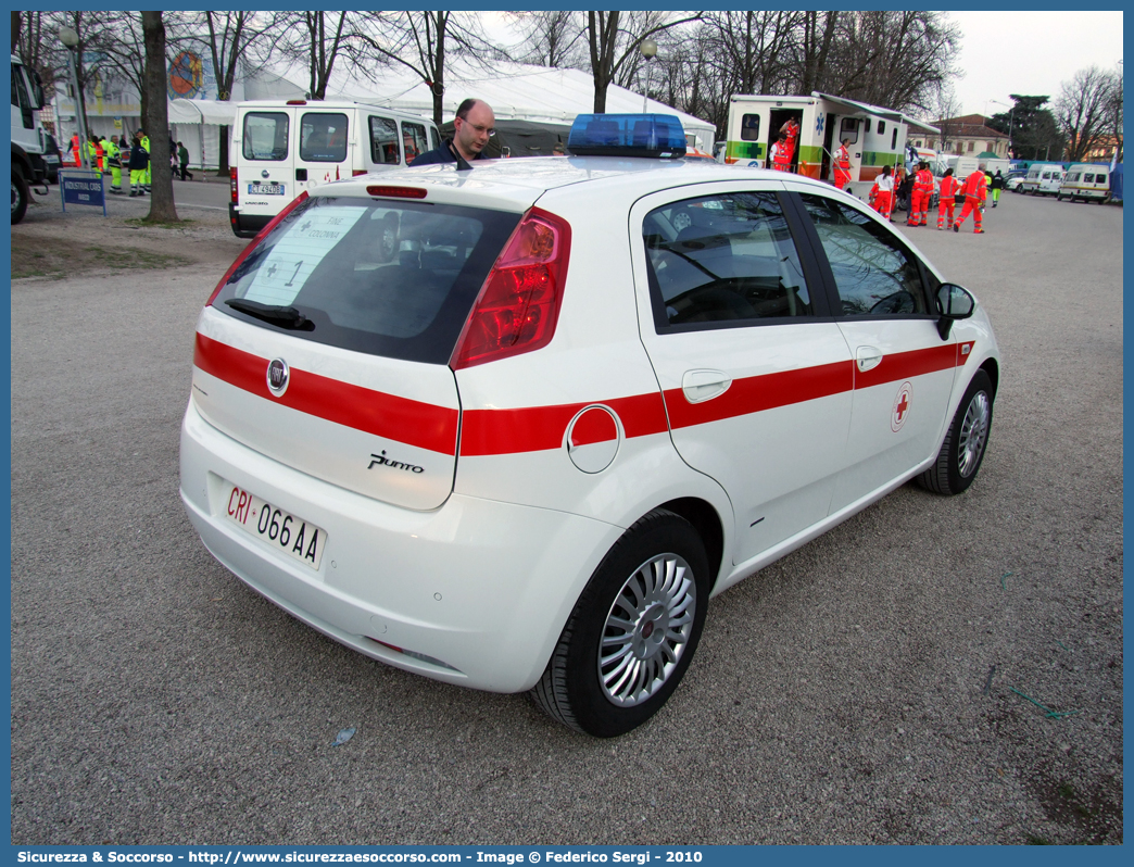 CRI 066AA
Croce Rossa Italiana
Fiat Grande Punto
Parole chiave: CRI;C.R.I.;Croce;Rossa;Italiana;Fiat;Grande;Punto;066AA