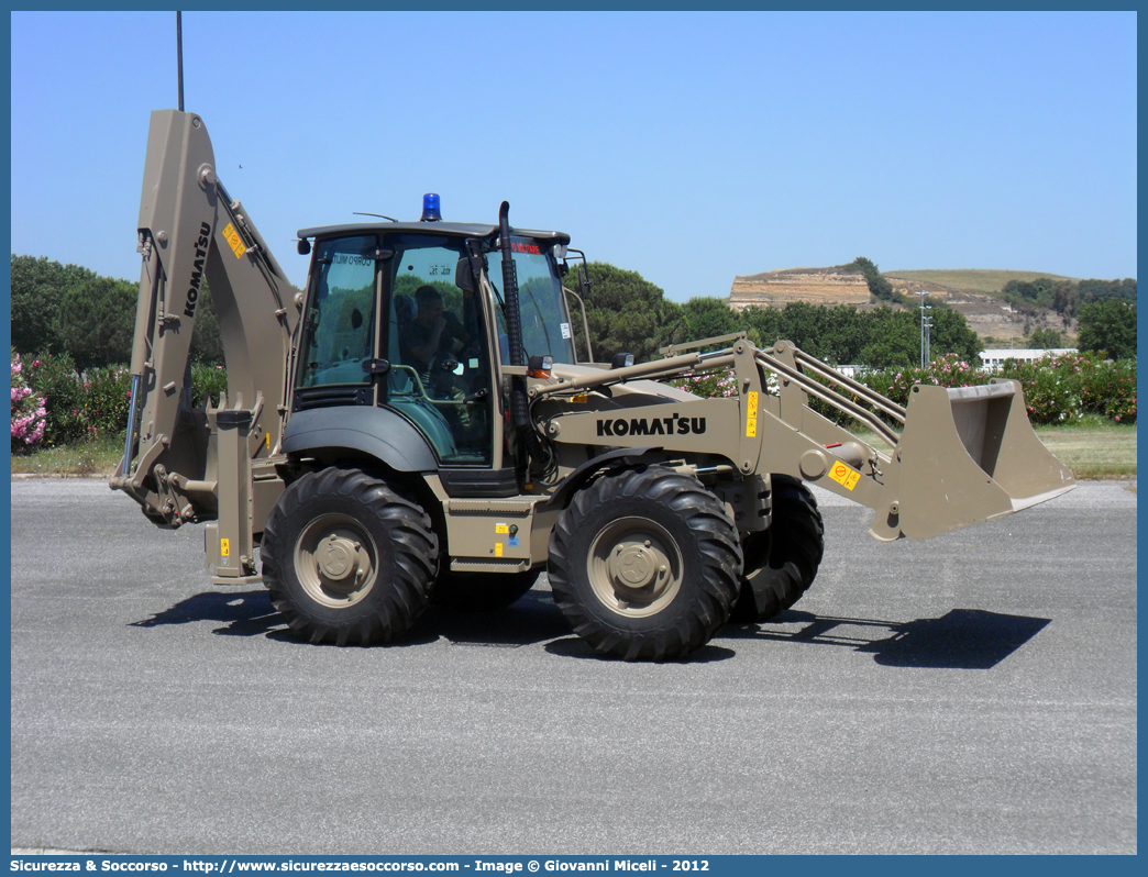 CRI 1330
Croce Rossa Italiana
Corpo Militare
Komatsu WB97S-5
Parole chiave: CRI;CRIM;C.R.I.;C.R.I.M.;Croce;Rossa;Italiana;Corpo;Militare;Komatsu;WB97S;5;1330