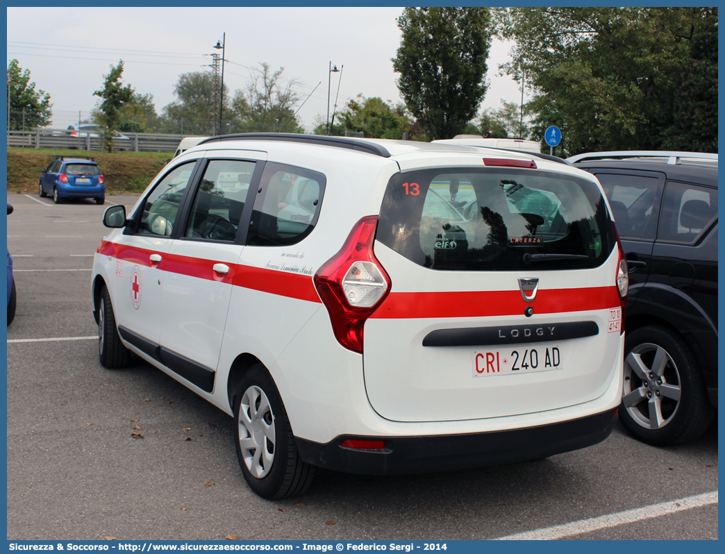 CRI 240AD
Croce Rossa Italiana
Settimo Torinese (TO)
Dacia Lodgy
Parole chiave: CRI;C.R.I.;Croce;Rossa;Italiana;Dacia;Lodgy;Settimo;Torinese