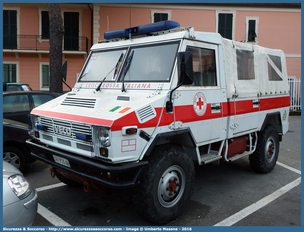 CRI 753AB
Croce Rossa Italiana
Santa Margherita (GE)
Iveco 40.10WM
Parole chiave: CRI;C.R.I.;Croce;Rossa;Italiana;Iveco;40.10;40;10;40-10;WM;VM90