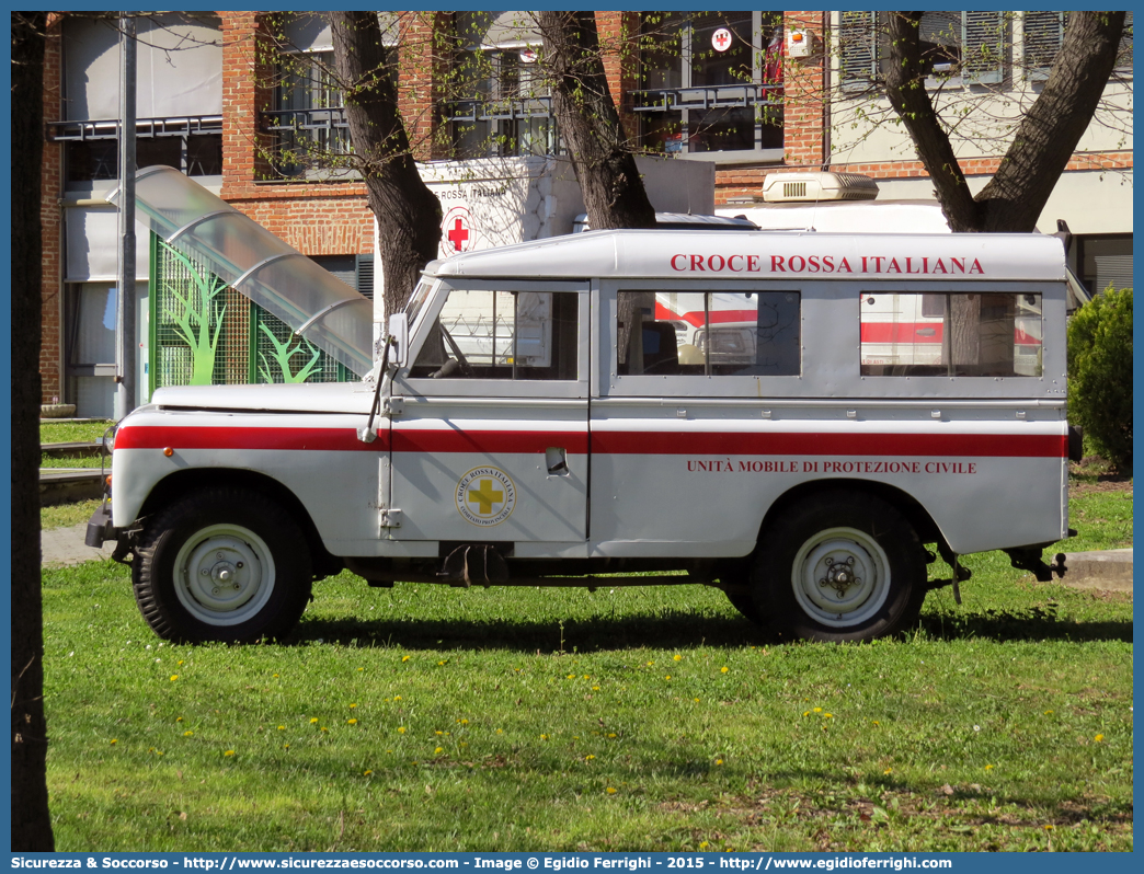 CRI 8581
Croce Rossa Italiana
Land Rover 109
Parole chiave: CRI;C.R.I.;Croce;Rossa;Italiana;Land Rover;109