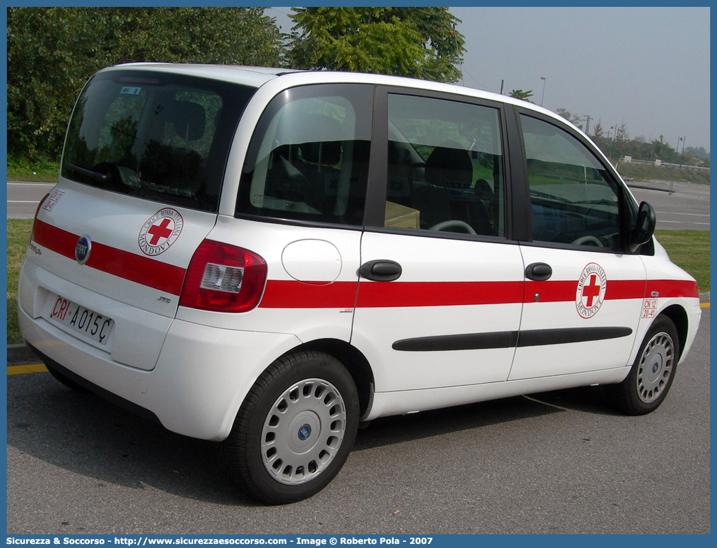 CRI A015C
Croce Rossa Italiana
Mondovì
Fiat Multipla II serie
Parole chiave: CRI;C.R.I.;Croce;Rossa;Italiana;Fiat;Multipla;Mondovì;A015C