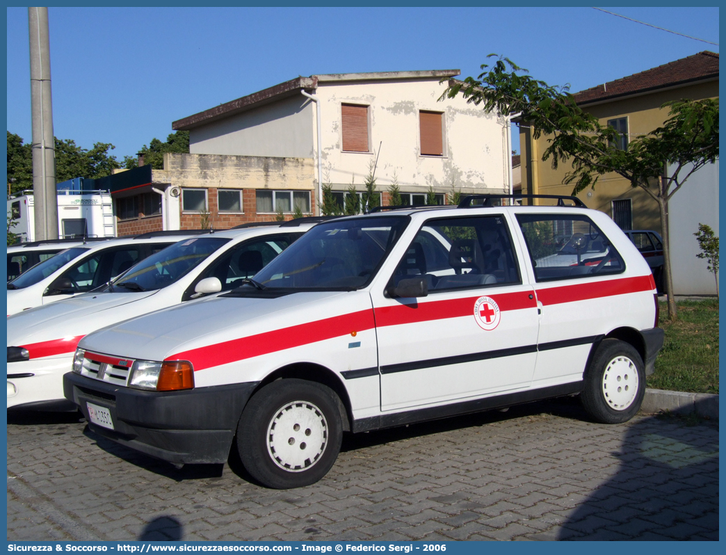 CRI A035C
Croce Rossa Italiana
Fiat Uno II serie
Parole chiave: CRI;C.R.I.;Croce;Rossa;Italiana;Fiat;Uno