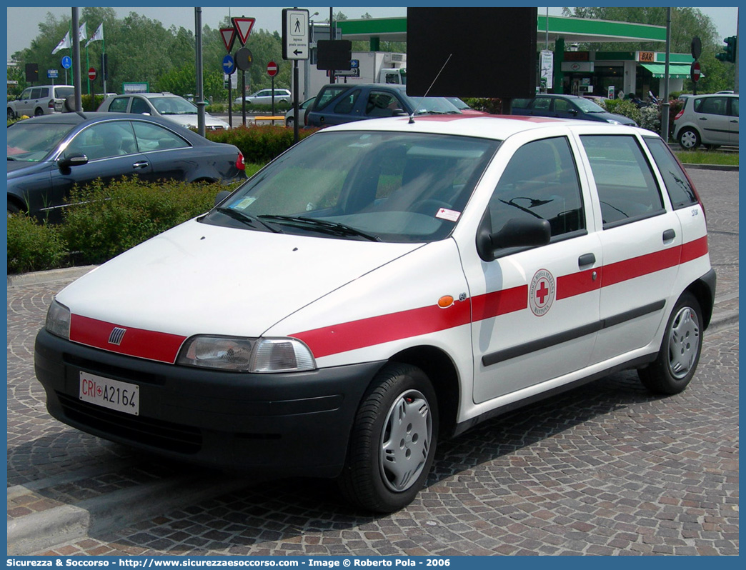 CRI A2164
Croce Rossa Italiana
Mantova
Fiat Punto I serie
Parole chiave: CRI;C.R.I.;Croce;Rossa;Italiana;Fiat;Punto;Mantova;A2164