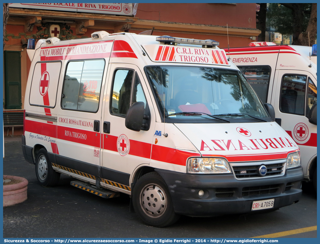 CRI A705B
Croce Rossa Italiana
Riva Trigoso (GE)
Fiat Ducato II serie restyling
Allestitore AVS S.a.s. S.a.s.
Parole chiave: Croce;Rossa;Italiana;CRI;C.R.I.;Ambulanza;Fiat;Ducato;AVS;A.V.S.;Riva Trigoso;A705B