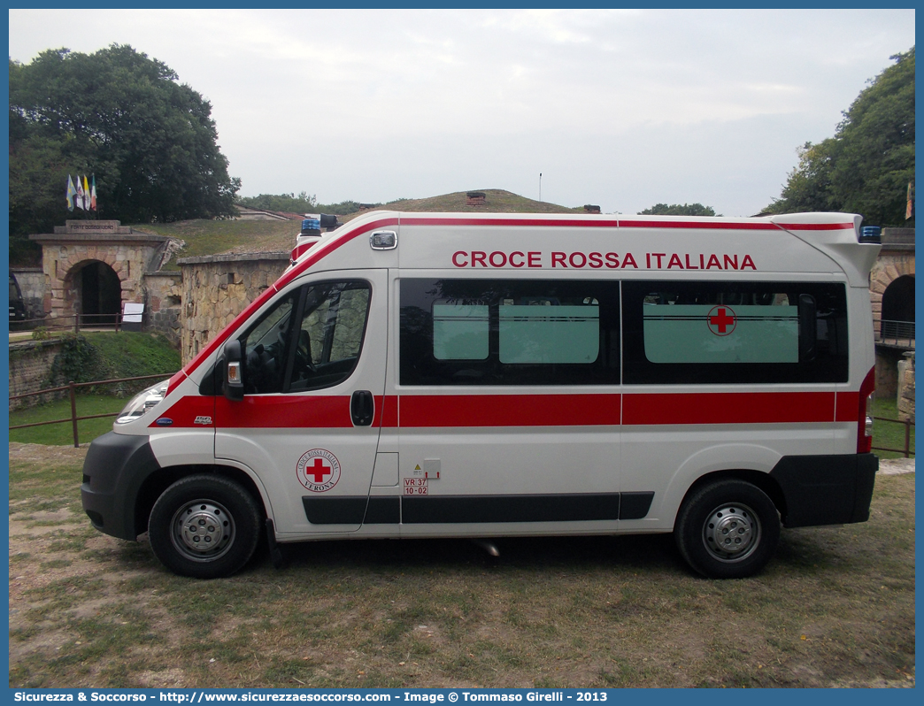 CRI 729AC
Croce Rossa Italiana
Verona
Fiat Ducato III serie
Allestitore Aricar S.p.A.
Parole chiave: Croce;Rossa;Italiana;CRI;C.R.I.;Ambulanza;Fiat;Ducato;X250;Aricar;Verona;729AC;729 AC