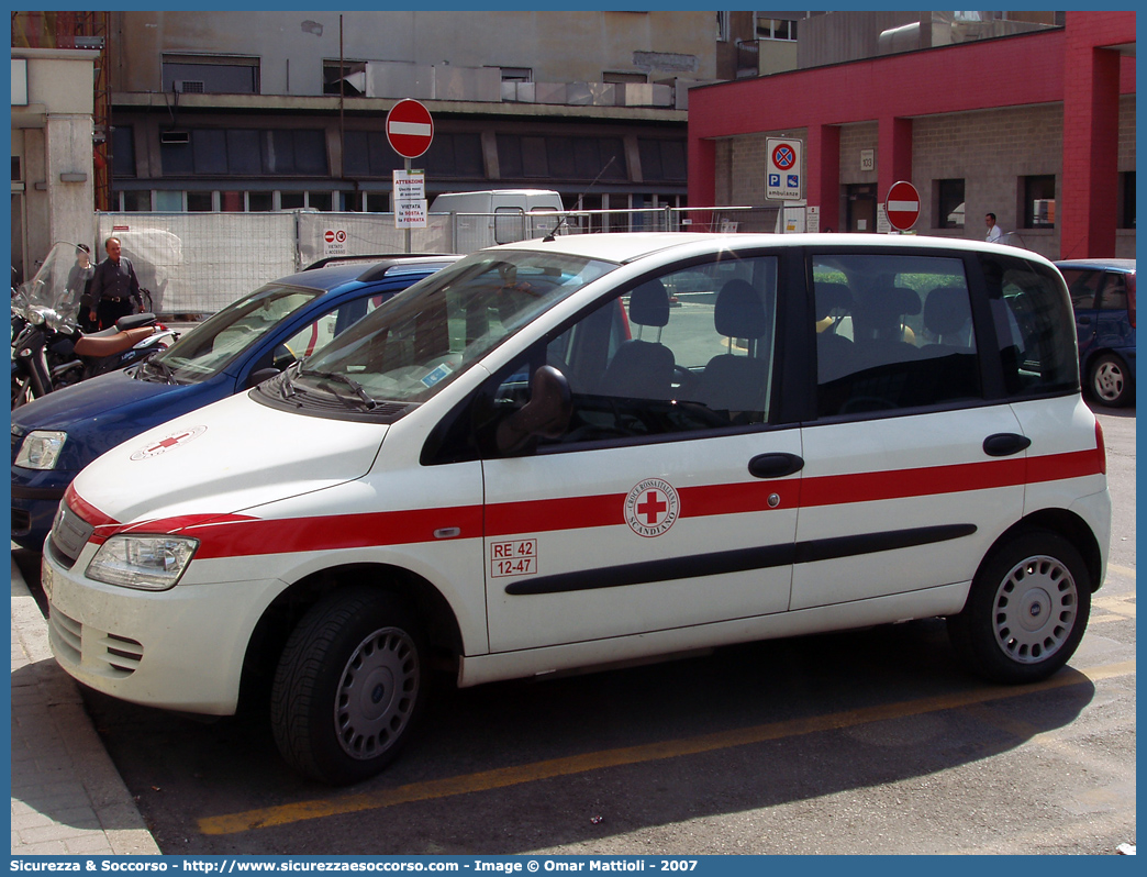 CRI A843C
Croce Rossa Italiana
Scandiano
Fiat Multipla II serie
Parole chiave: CRI;C.R.I.;Croce;Rossa;Italiana;Fiat;Multipla;Scandiano;A843C