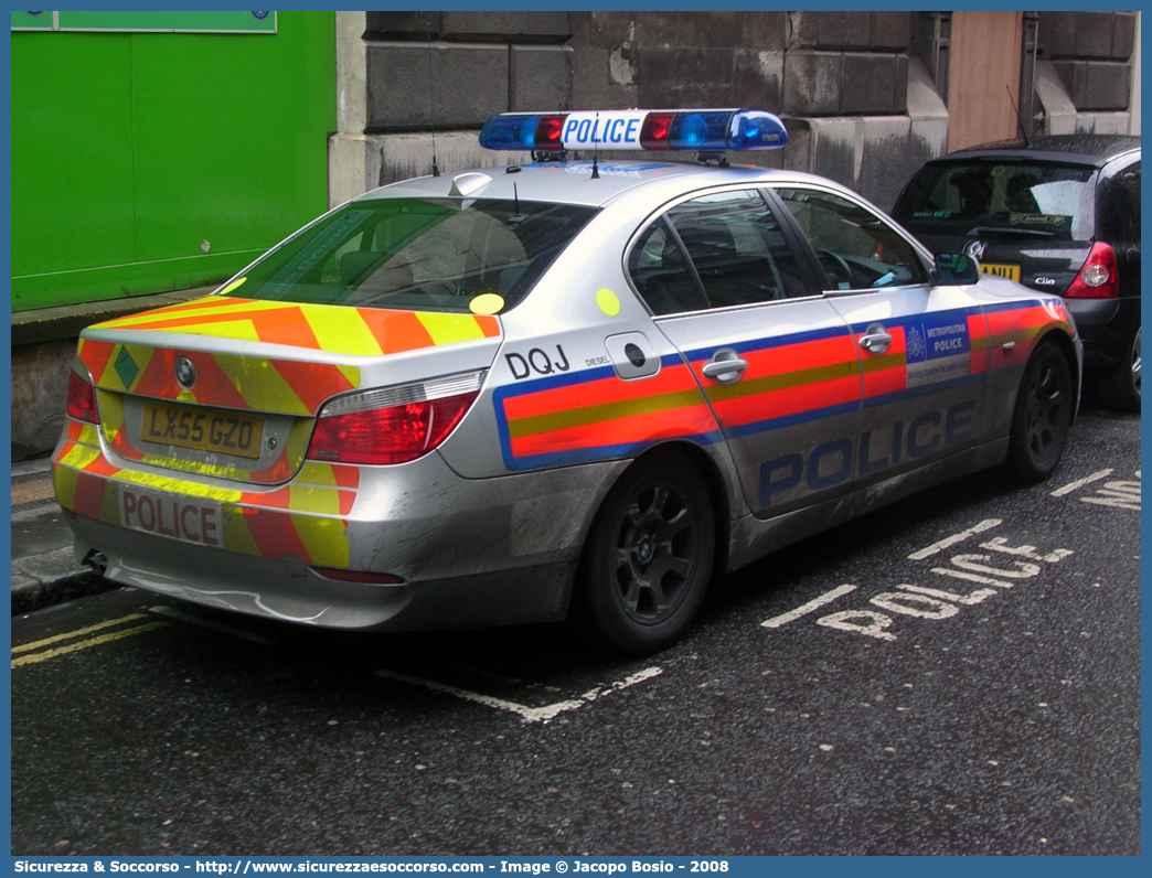 DQJ
United Kingdom of Great Britain and Northern Ireland
Metropolitan Police
BMW 5 Series E60
Parole chiave: UK;United;Kingdom;Great;Britain;Northern;Ireland;Metropolitan;Police;BMW;5;Series;E60