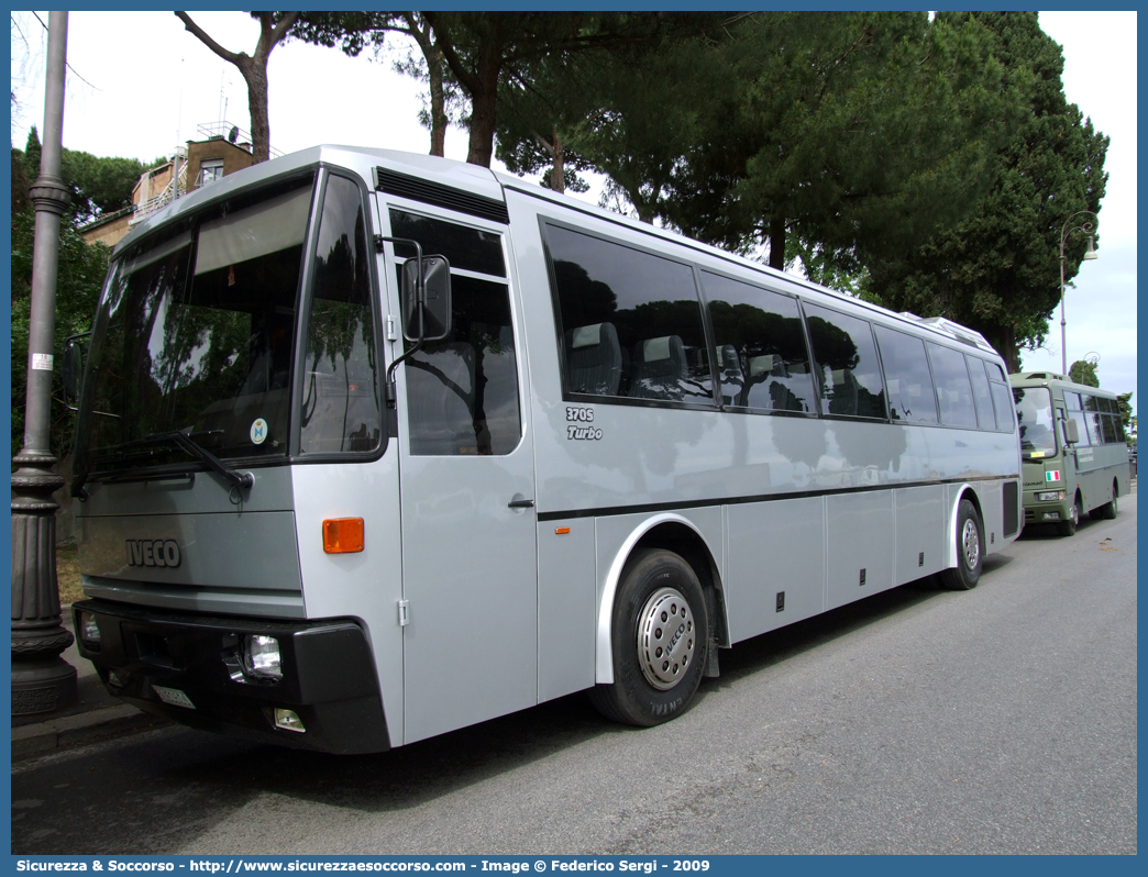 EI 506CJ
Esercito Italiano
Iveco 370S
Parole chiave: EI;E.I.;Esercito;Italiano;Iveco;370;S;506CJ