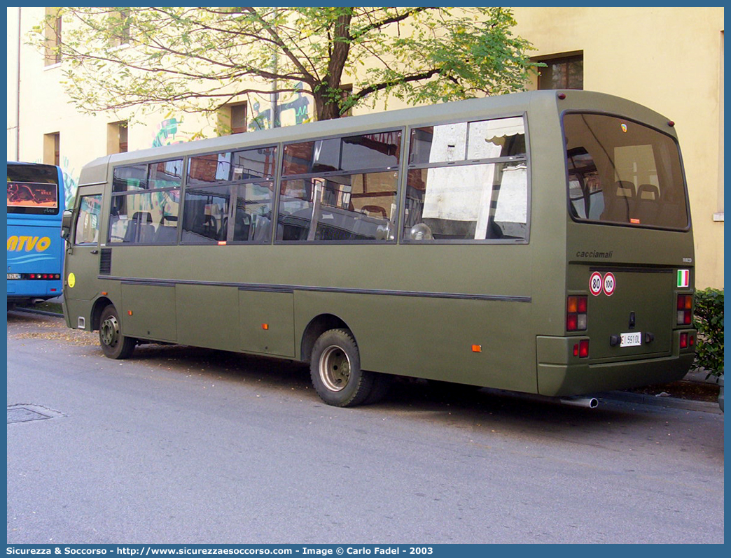 EI 591DL
Esercito Italiano
Iveco Cacciamali 100E18
Parole chiave: EI;E.I.;Esercito;Italiano;Autobus;Bus;Iveco;Cacciamali;100E18