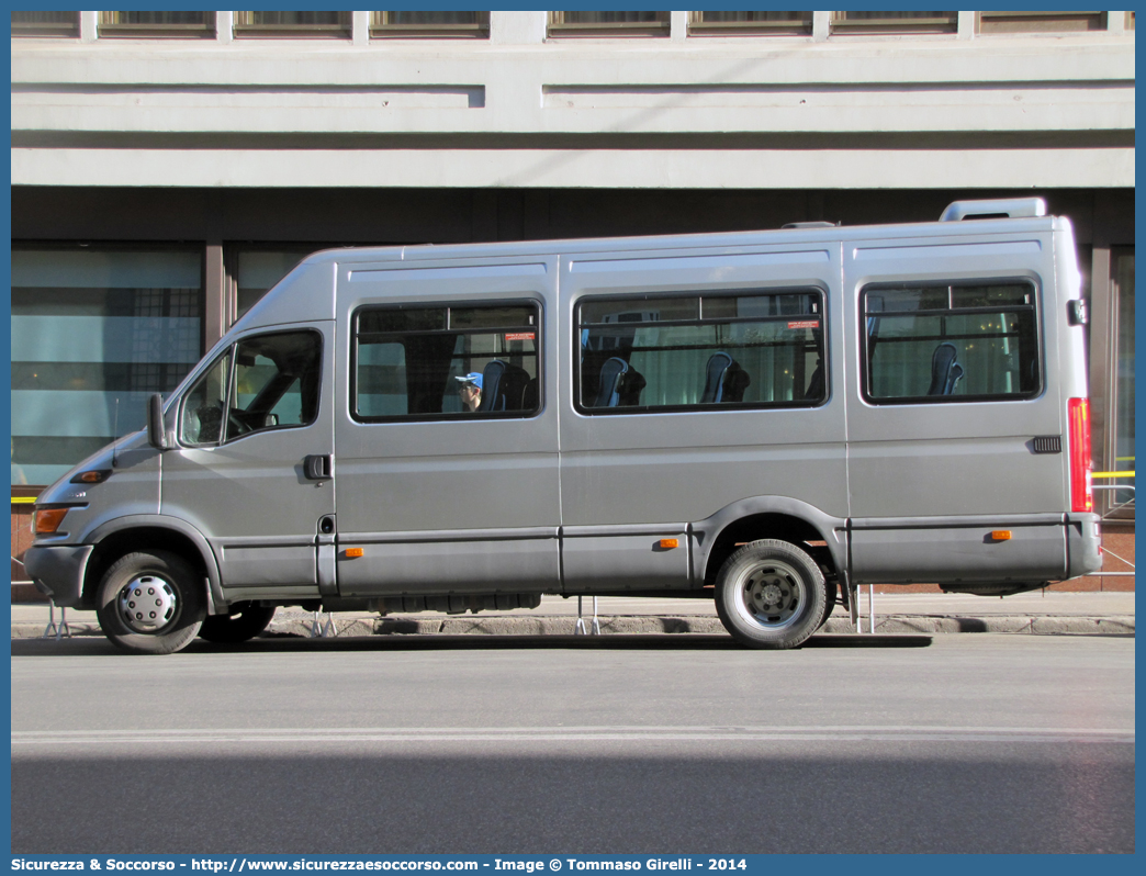 EI BH698
Esercito Italiano
Iveco Daily 50C13 III serie
Parole chiave: EI;E.I.;Esercito;Italiano;Iveco;Daily;50C13