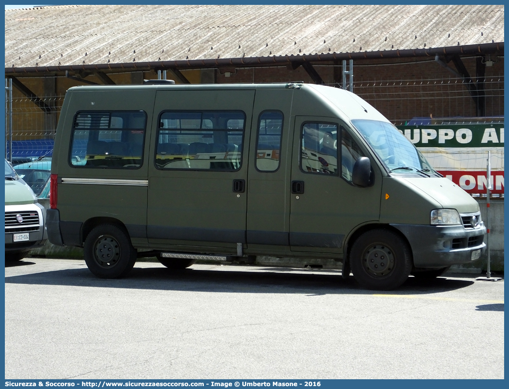 EI CF910
Esercito Italiano
Fiat Ducato II serie restyling
Parole chiave: EI;E.I.;Esercito;Italiano;Fiat;Ducato