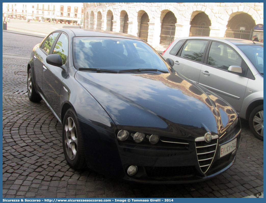 EI CI742
Esercito Italiano
Alfa Romeo 159
Parole chiave: EI;E.I.;Esercito;Italiano;Autovetture;Alfa Romeo;159