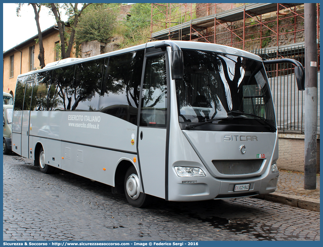 EI CZ942
Esercito Italiano
Irisbus Sitcar Italo 100
Parole chiave: EI;E.I.;Esercito;Italiano;Irisbus;Sitcar;Italo;100