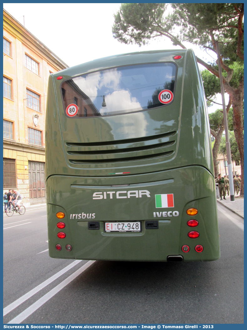 EI CZ948
Esercito Italiano
Irisbus Sitcar Modena HD
Parole chiave: EI;E.I.;Esercito;Italiano;Irisbus;Sitcar;Modena;HD;CZ948