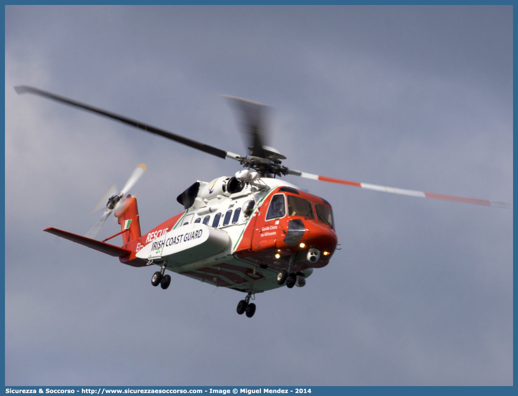 EI-ICA
Republic of Ireland
Poblacht na Héireann
Irish Coast Guard
Garda Cósta na Héireann
Sikorsky S-92
Parole chiave: Republic;of;Ireland;Poblacht;na;Héireann;Irish;Coast;Guard;Garda;Cósta;na;Héireann;Sikorsky;S-92;S92;EI-ICA