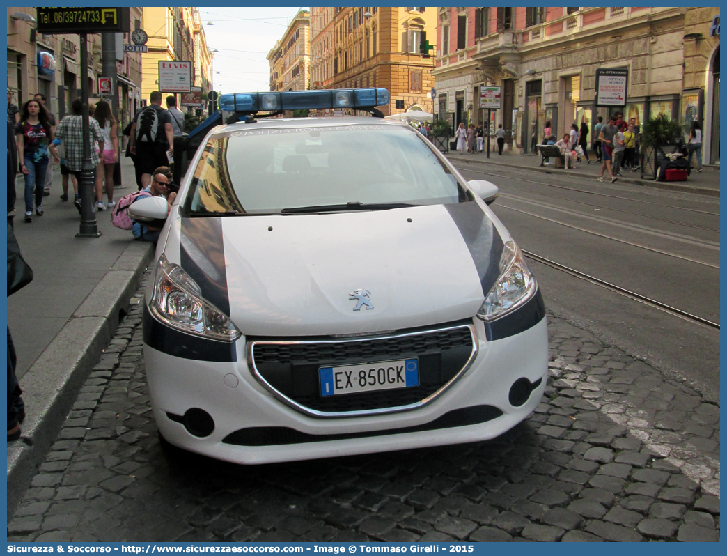 -
Polizia di Roma Capitale
Peugeot 208 I serie
Parole chiave: P.L.;P.M.;PL;PM;Polizia;Locale;Municipale;Roma;Capitale;Peugeot;208