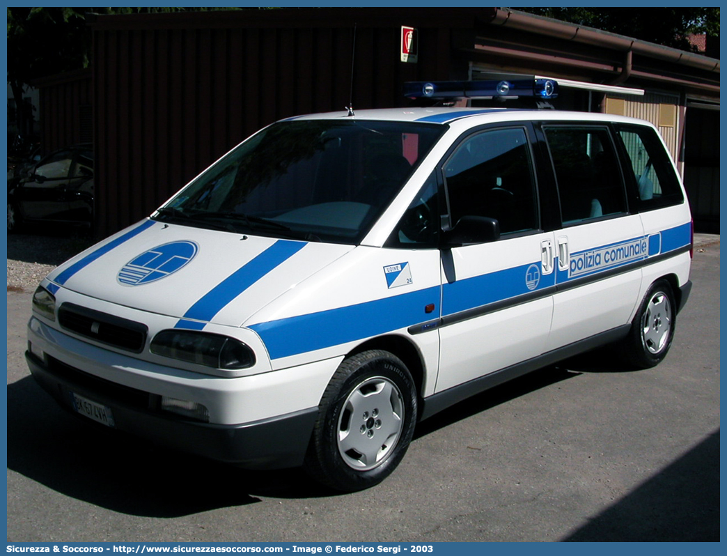 -
Polizia Comunale
Comune di Udine
Fiat Ulysse II serie
Parole chiave: Polizia;Locale;Comunale;Municipale;Udine;Fiat;Ulysse