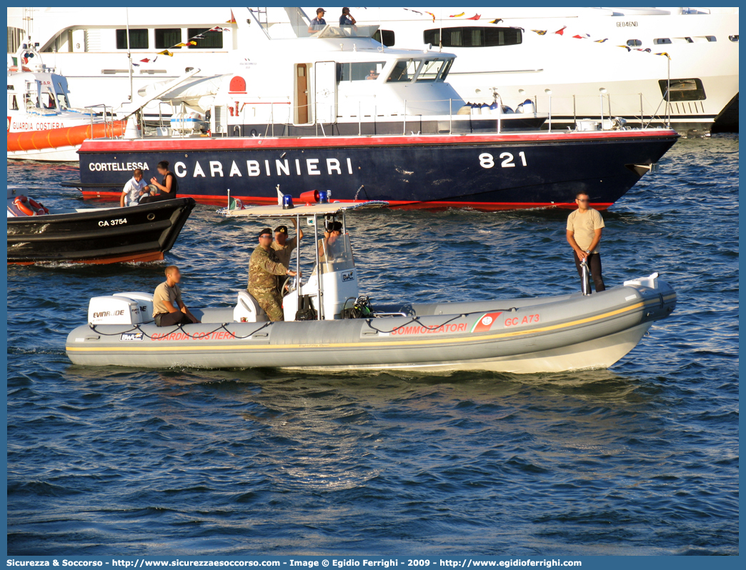 CG A73
Corpo delle Capitanerie di Porto
Guardia Costiera
Battello Pneumatico "BWA"
Parole chiave: Guardia;Costiera;Capitaneria;Capitanerie;Porto;Battello;Battelli;Pneumatico;Pneumatici;Gommone;Gommoni;BWA;CP;C.P.;G.C.;GC;A73