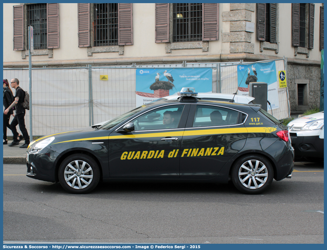 GdiF 001BK
Guardia di Finanza
Alfa Romeo Nuova Giulietta
I serie I restyling
(I fornitura)
Parole chiave: GdiF;GDF;GF;Guardia;Finanza;Alfa;Romeo;Nuova;Giulietta;001BK