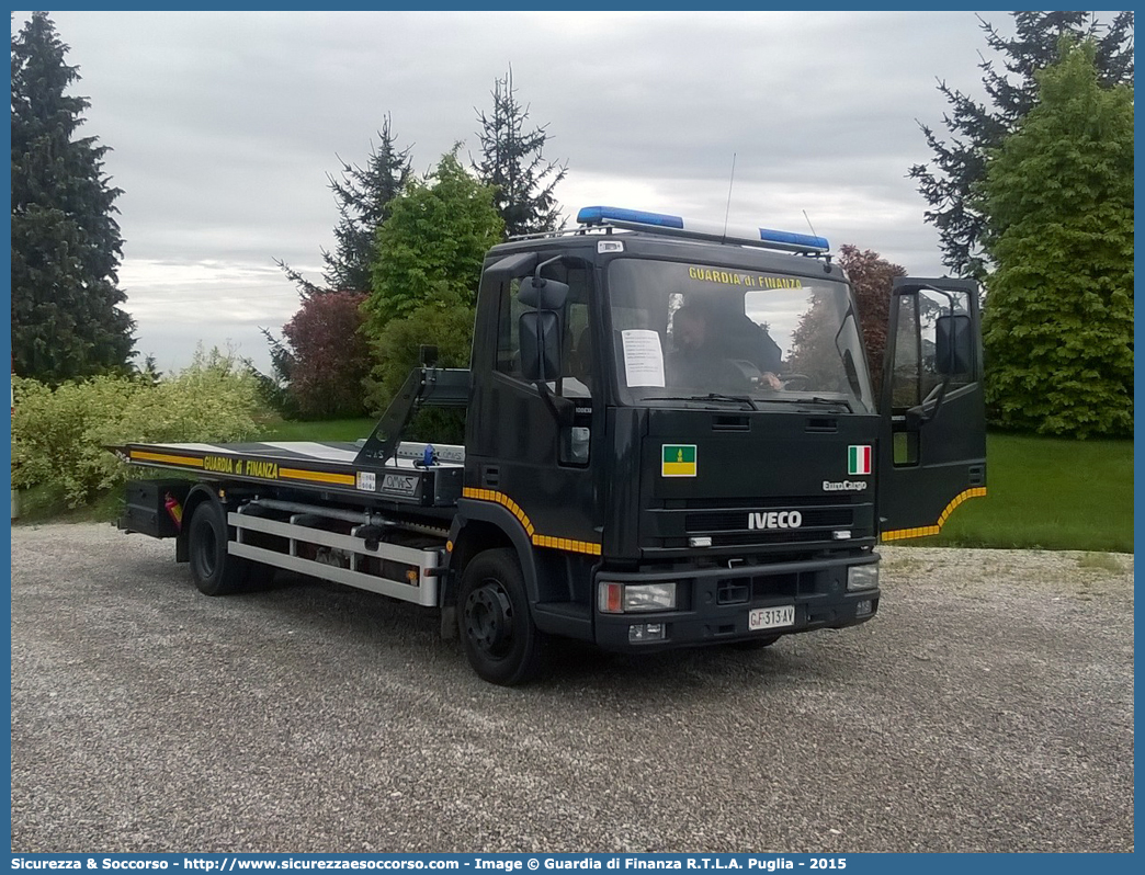 GdiF 313AV
Guardia di Finanza
Iveco EuroCargo 100E21 I serie
Allestitore Omars S.p.A.
Parole chiave: GdiF;GDF;G.D.F.;Guardia;di;Finanza;Iveco;EuroCargo;100E21;Omars;313AV;313 AV