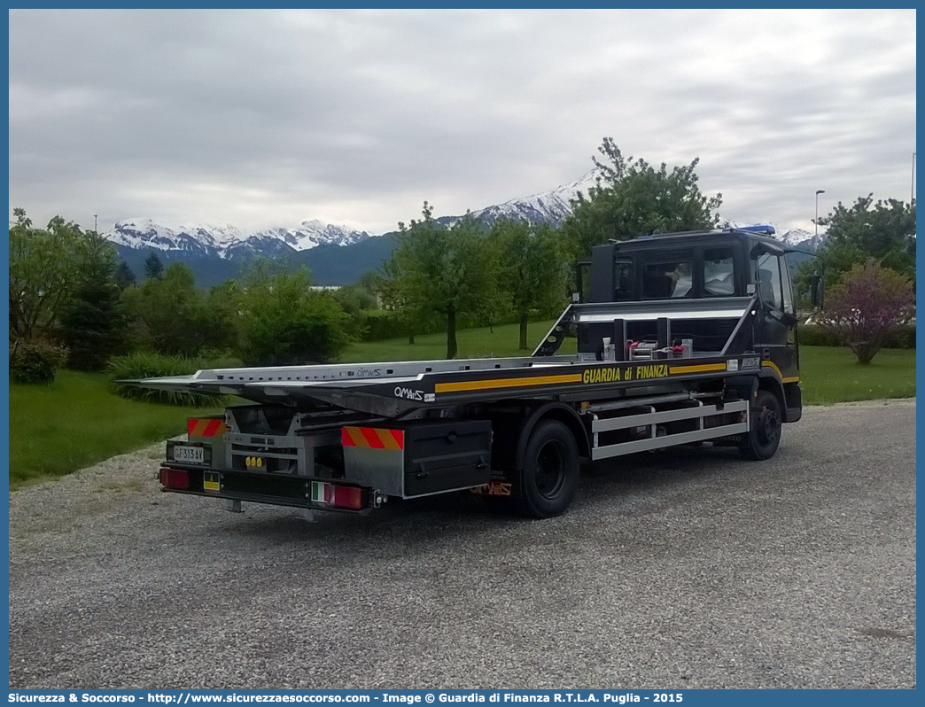 GdiF 313AV
Guardia di Finanza
Iveco EuroCargo 100E21 I serie
Allestitore Omars S.p.A.
Parole chiave: GdiF;GDF;G.D.F.;Guardia;di;Finanza;Iveco;EuroCargo;100E21;Omars;313AV;313 AV