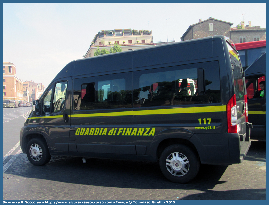 GdiF 353BG
Guardia di Finanza
Fiat Ducato III serie
Parole chiave: GdiF;G.D.F.;GDF;Guardia;di;Finanza;Fiat;Ducato;X250;353BG;353 BG