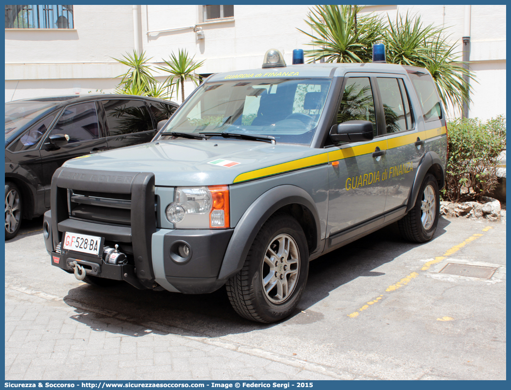 GdiF 528BA
Guardia di Finanza
Land Rover Discovery 3
Parole chiave: GdiF;G.D.F.;GDF;Guardia;di;Finanza;Land;Rover;Discovery;3;528BA