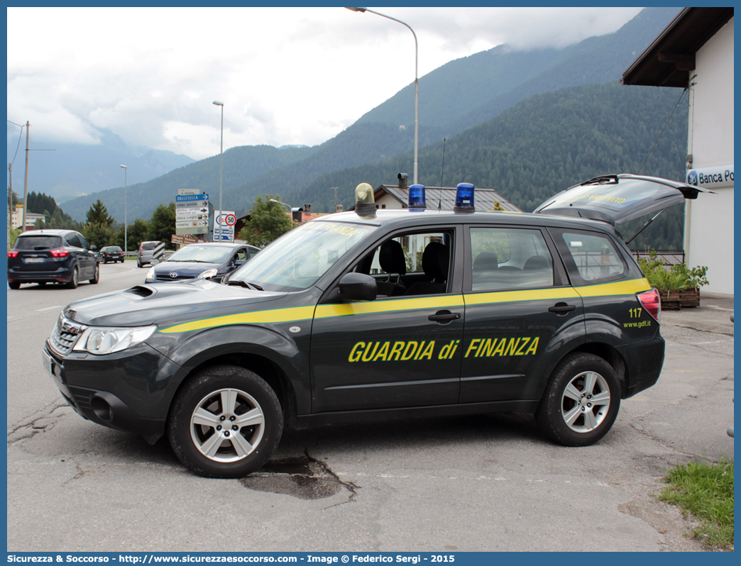 GdiF 983BE
Guardia di Finanza 
Subaru Forester V serie
Parole chiave: GdiF;G.D.F.;GDF;Guardia;di;Finanza;Subaru;Forester;983BE;983 BE