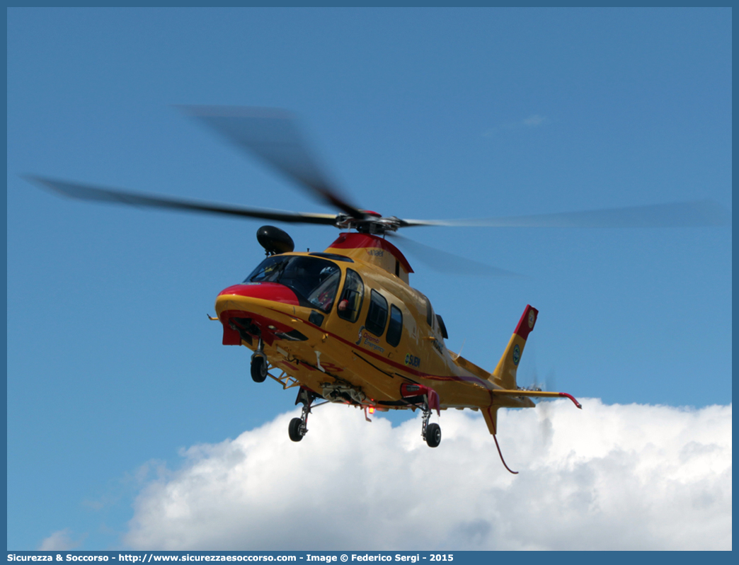 I-KORE
118 Regione Veneto
Agusta Westland A109S Grand
FALCO
Base di Pieve di Cadore
(variante)
Parole chiave: 118;Veneto;Belluno;Pieve di Cadore;Agusta;A109;A;109;Grand;I-KORE;Falco;Elicottero;Elisoccorso