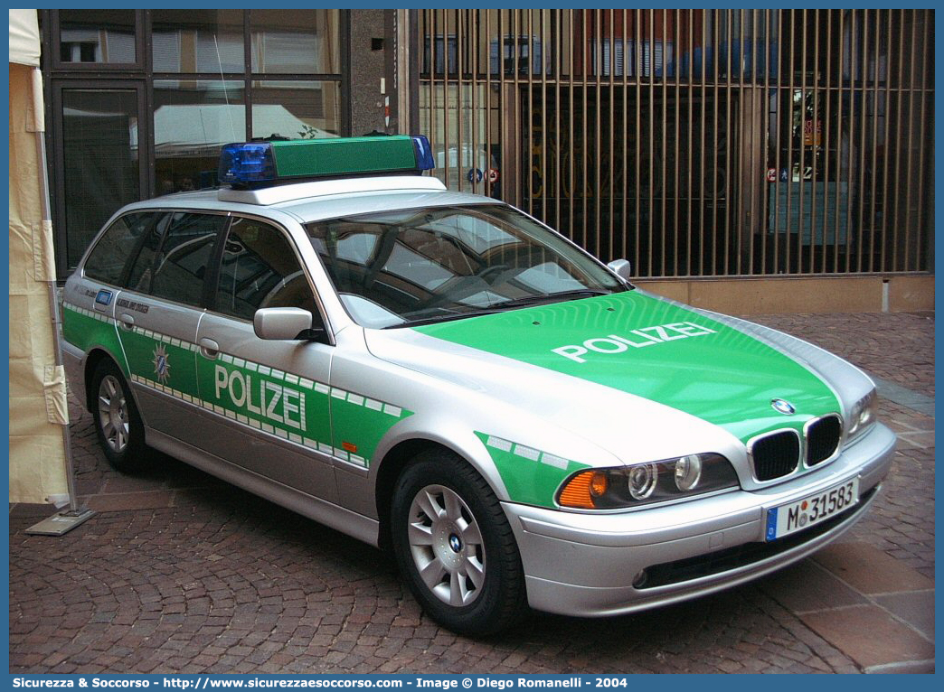 -
Bundesrepublik Deutschland
Landespolizei Bayern
BMW 3 series E36 Touring
Parole chiave: Repubblica;Federale;Germania;Bundesrepublik;Deutschland;Landespolizei;Polizei;Bayern;BMW;3;series;E36;Touring