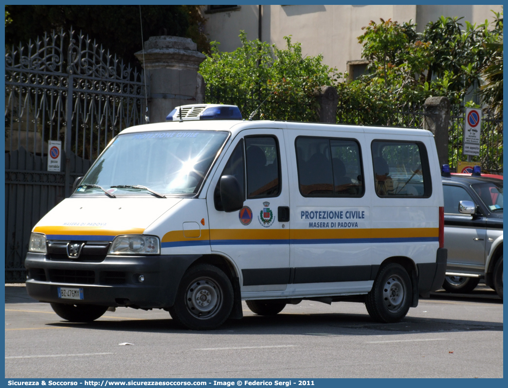 -
Protezione Civile
Comune di Maserà
Peugeot Boxer II serie
Parole chiave: PC;P.C.;Protezione Maserà;Peugeot;Boxer