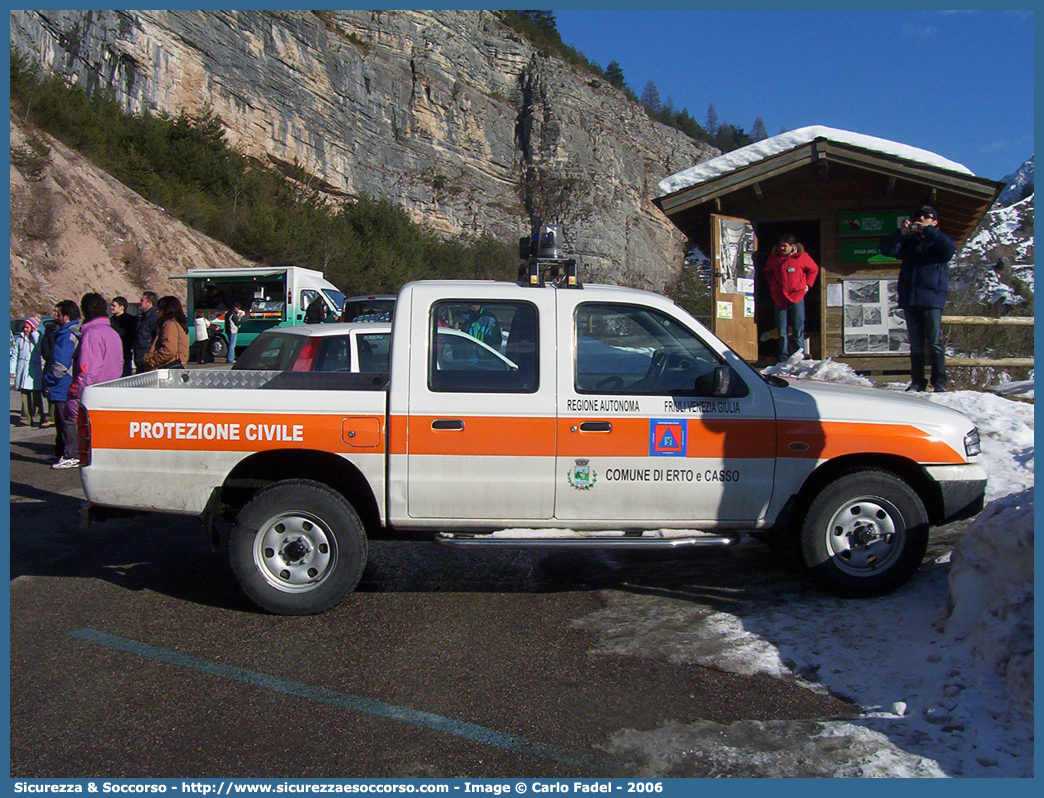 -
Regione Friuli Venezia Giulia
Comune di Erto e Casso
Mazda B2500
Parole chiave: PC;P.C.;Protezione;Civile;Friuli;Venezia Giulia;Erto;Casso;Mazda;B2500