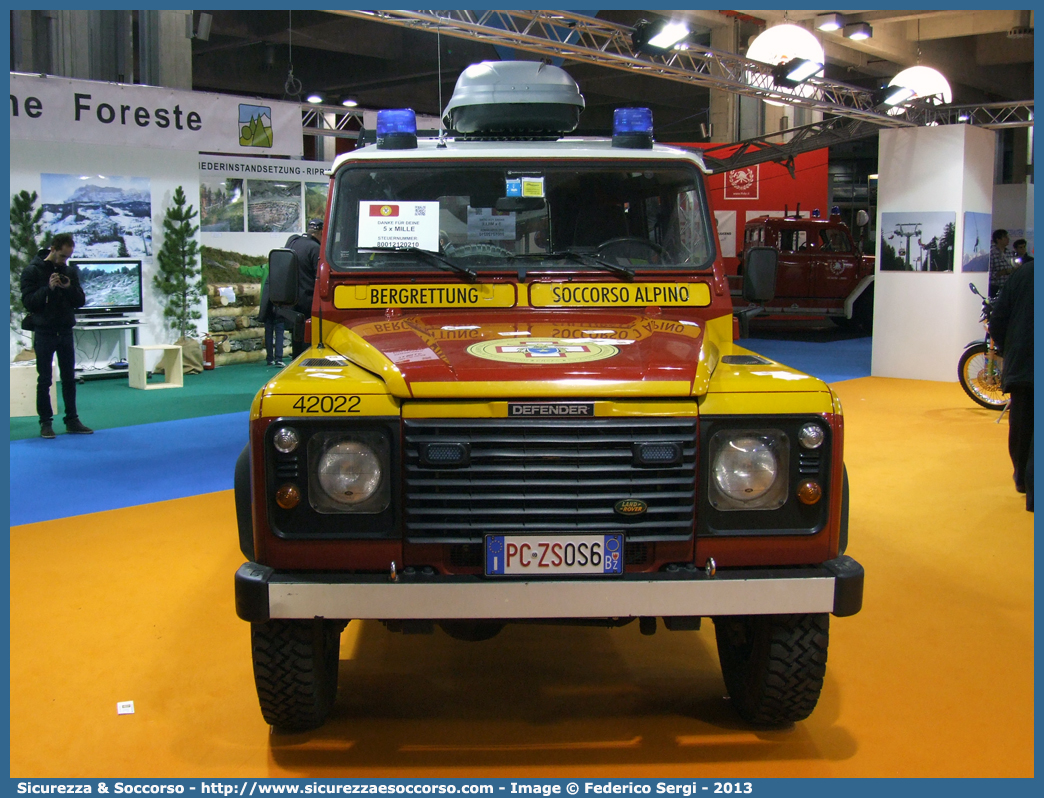 PC ZS0S6
Soccorso Alpino e Speleologico
Delegazione Alpina III Alto Adige
Stazione di Merano
Land Rover Defender 110
Parole chiave: CNSAS;C.N.S.A.S.;Corpo;Nazionale;Soccorso;Alpino;Speleologico;Alto Adige;Land;Rover;Defender;110;PC ZS0S6;PCZS0S6