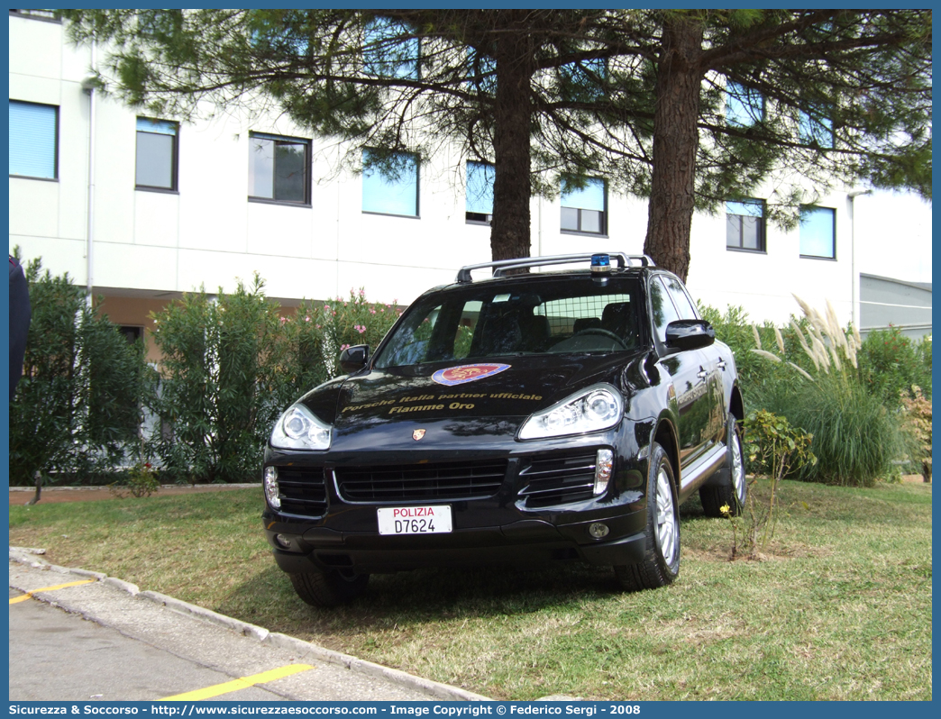 Polizia D7624
Polizia di Stato
Gruppo Sportivo "Fiamme Oro"
Porsche Cayenne II serie
Parole chiave: PS;P.S.;Polizia di Stato;Gruppo Sportivo;Fiamme Oro;Mitsubishi;Porsche;Cayenne