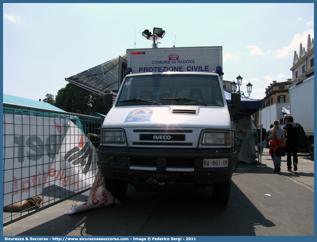 A6
Protezione Civile
Comune di Padova
Iveco Daily 35-10 4x4 II serie
Parole chiave: PC;P.C.;Protezione Civile;Padova;Iveco;Daily;35-10;35;10