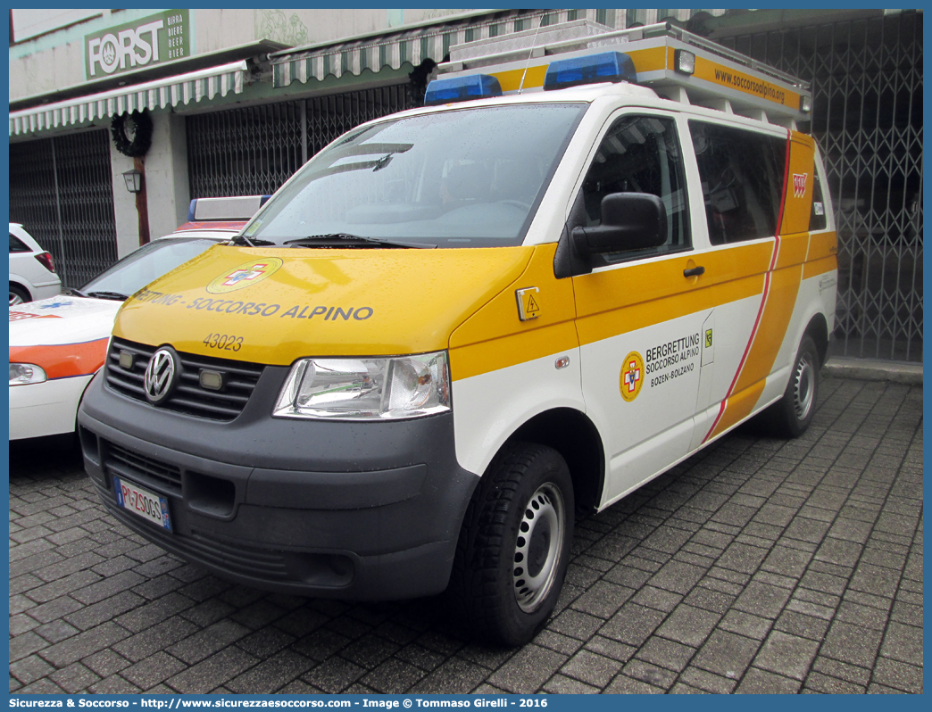 PC ZS0GS
Corpo Nazionale
Soccorso Alpino e Speleologico
Delegazione Alpina III Alto Adige
Stazione di Bolzano
Volkswagen Transporter T5
Parole chiave: CNSAS;C.N.S.A.S.;Corpo;Nazionale;Soccorso;Alpino;Speleologico;Alto Adige;Bolzano;Volkswagen;Transporter;T5