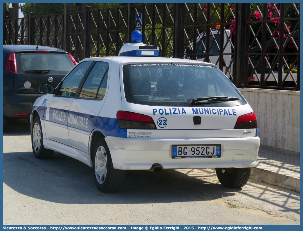 -
Polizia Municipale
Comune di Marsala
Peugeot 306 II serie
Parole chiave: P.L.;P.M.;PL;PM;Polizia;Municipale;Locale;Marsala;Peugeot;206