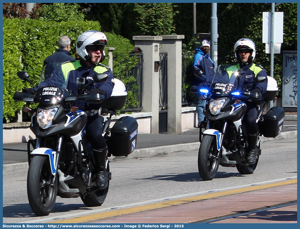 -
Polizia Locale
Comune di Padova
Honda NC 750
Parole chiave: PL;P.L.;PM;P.M.;Polizia;Locale;Municipale;Padova;Honda;NC;750