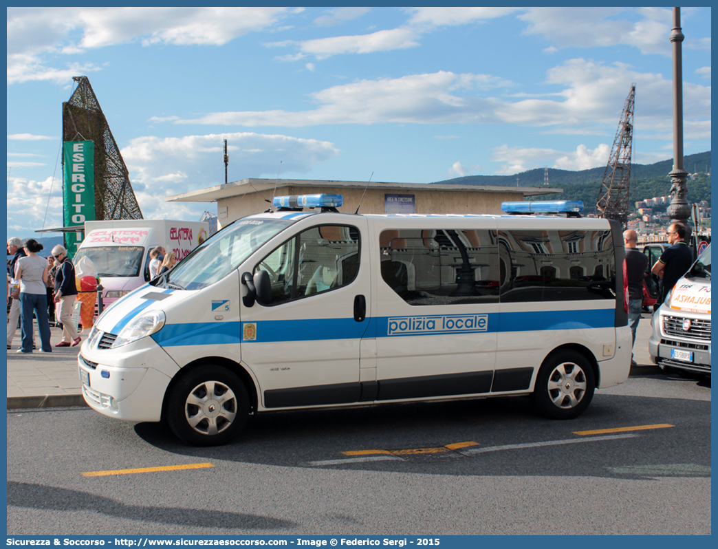 Polizia Locale YA019AG
Polizia Locale
Comune di Trieste
Renault Trafic III serie
Allestitore Focaccia Group S.r.l.
Parole chiave: Polizia;Municipale;Locale;Trieste;Renault;Trafic;YA019AG;Focaccia