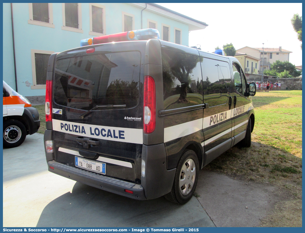 Polizia Locale YA088AD
Polizia Locale
Comune di Bovolone
Renault Trafic III serie
Allestitore Bertazzoni S.r.l.
Parole chiave: PL;PM;P.L.;P.M.;Polizia;Locale;Municipale;Bovolone;Renault;Trafic;Bertazzoni;YA088AD;YA 088 AD