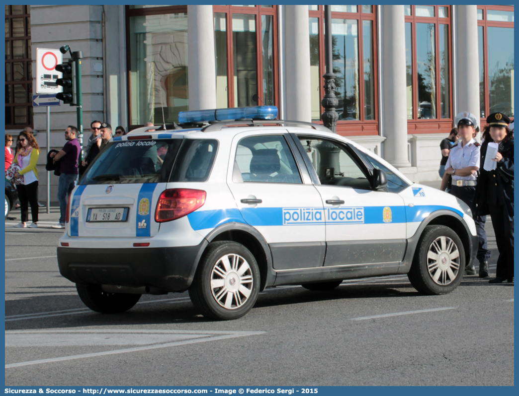 Polizia Locale YA518AD
Polizia Locale
Comune di Trieste
Fiat Sedici II serie
Parole chiave: Polizia;Municipale;Locale;Trieste;Fiat;Sedici;YA518AD