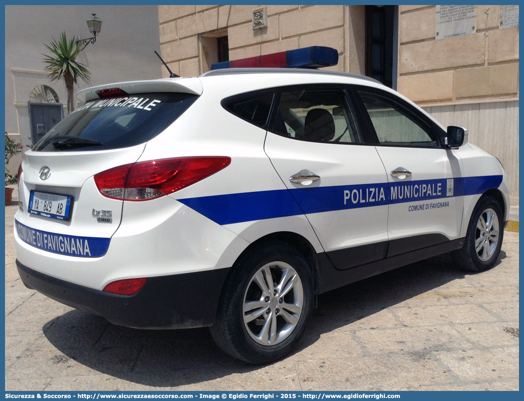 Polizia Locale YA849AB
Polizia Municipale
Comune di Favignana
Hyundai IX35
Parole chiave: P.L.;P.M.;PL;PM;Polizia;Municipale;Locale;Favignana;Hyundai;ix35;YA849AB