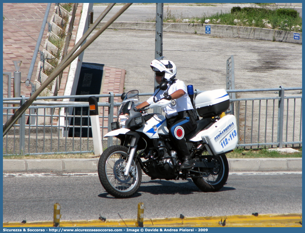 Polizia 027
Repubblica di San Marino
Gendarmeria
Aprilia Pegaso III serie
Parole chiave: Repubblica;San Marino;RSM;R.S.M.;Gendarmeria;Aprilia;Pegaso